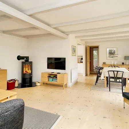 Xvi Holiday home *